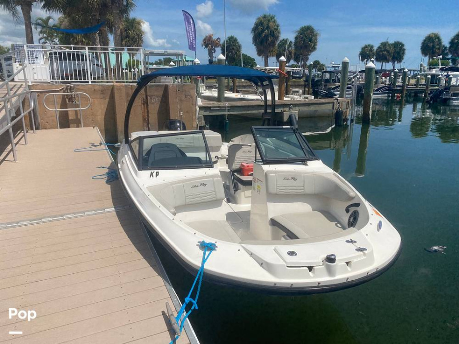 2022 Sea Ray 210 SPX - For Sale at Fort Pierce, FL 34950 - ID 590118