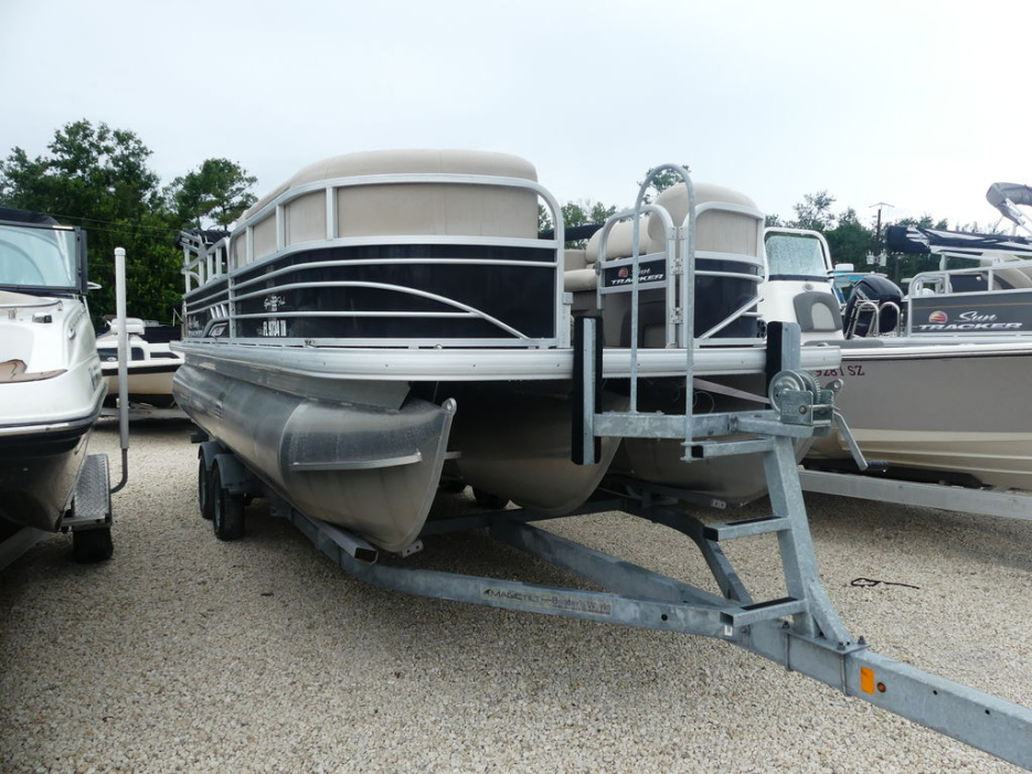 2022 Sun Tracker Sportfish™ 22 XP3 - For Sale at Bradenton, FL 34208 - ID 590230