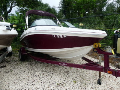2016 Tahoe 450 TS Outboard
