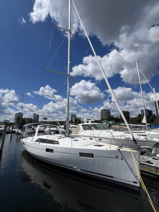 2019 Beneteau Oceanis 41.1 - For Sale at Racine, WI 53402 - ID 590306
