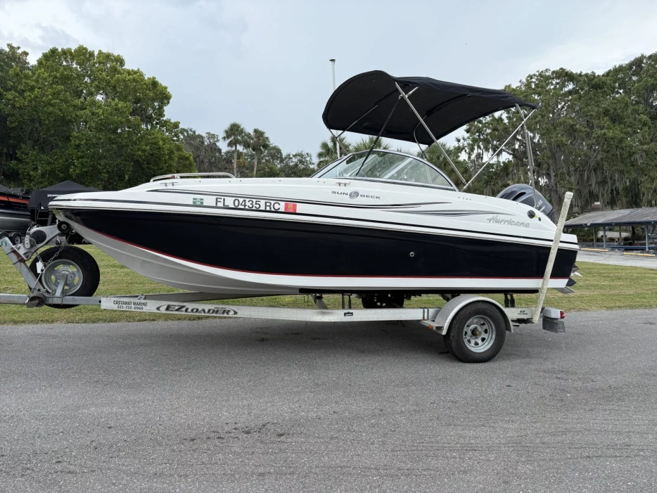 2015 Hurricane Sundeck 187 - For Sale at Mount Dora, FL 32757 - ID 588258