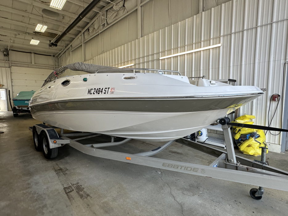 2005 Ebbtide 2100 Dual Console Fun Cruisers - For Sale at Brighton, MI 48114 - ID 576410