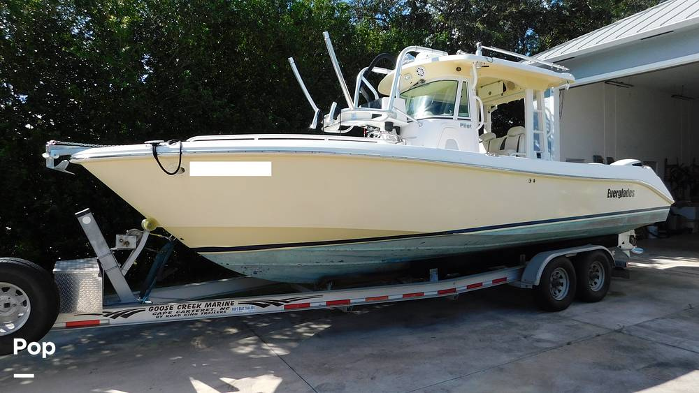 2005 Everglades 290 Pilot - For Sale at Fort Pierce, FL 34951 - ID 590414