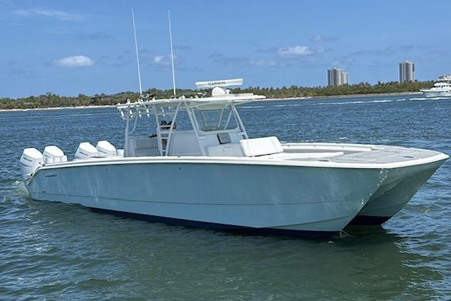 2020 Invincible 40 Catamaran - For Sale at Fort Lauderdale, FL 33334 - ID 590101