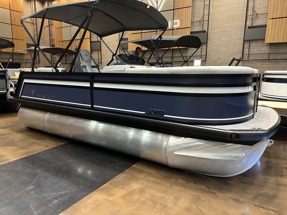 2026 Viaggio LAGO X 22D TRITOON - For Sale at La Porte, IN 46350 - ID 589694