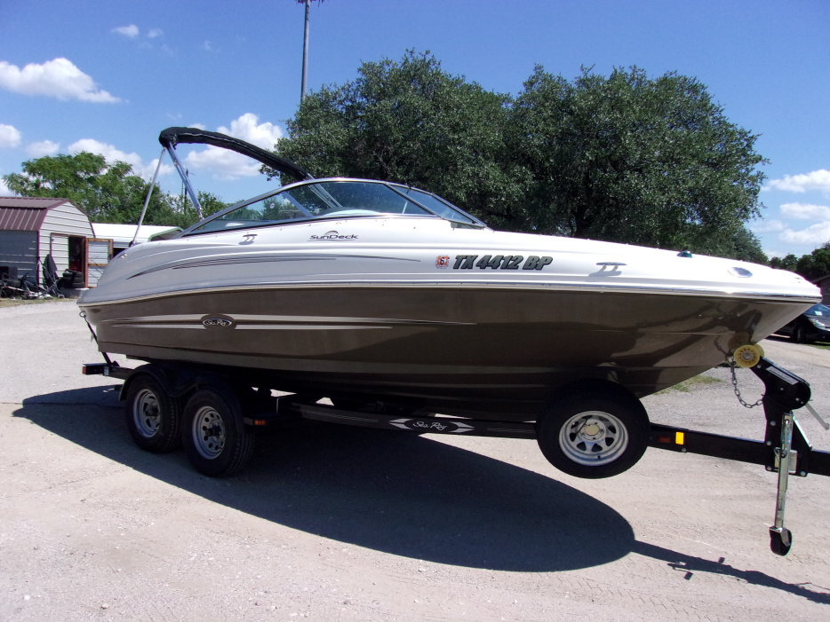 2012 Sea Ray 200 Sundeck - For Sale at Austin, TX 78726 - ID 590725