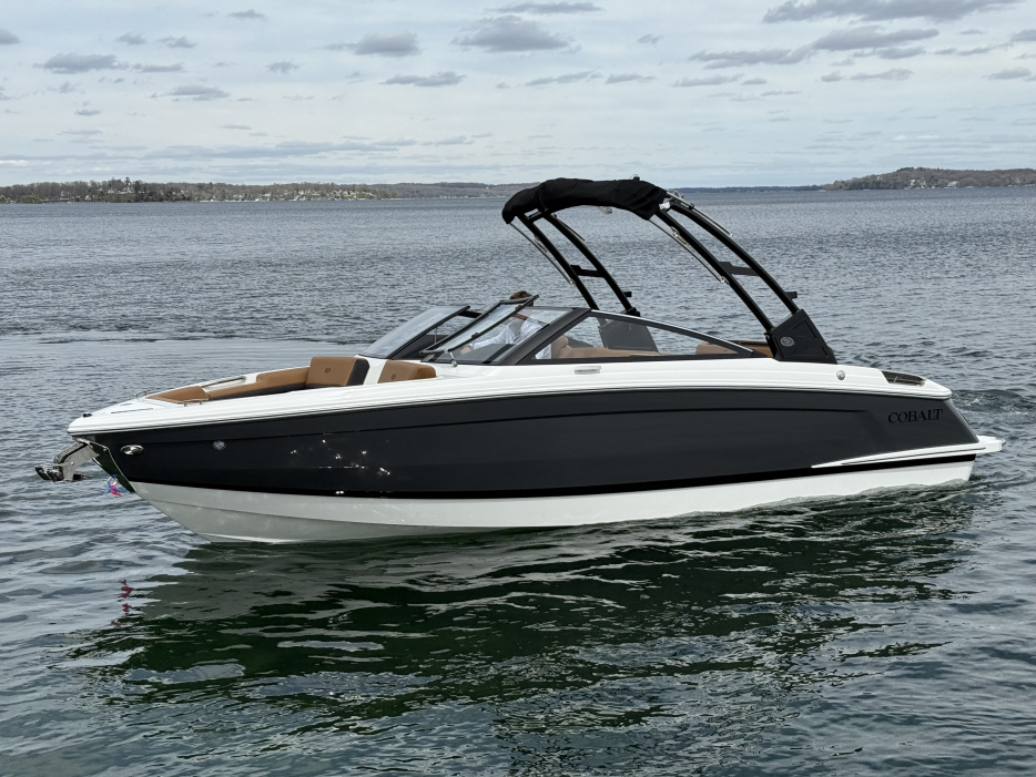 2025 Cobalt R4 - For Sale at Fontana, WI 53125 - ID 573425