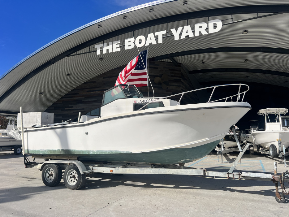 1984 Dusky 233 - For Sale at Marrero, LA 70072 - ID 509460