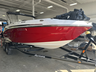 2021 Hurricane SunDeck Sport 205 IO