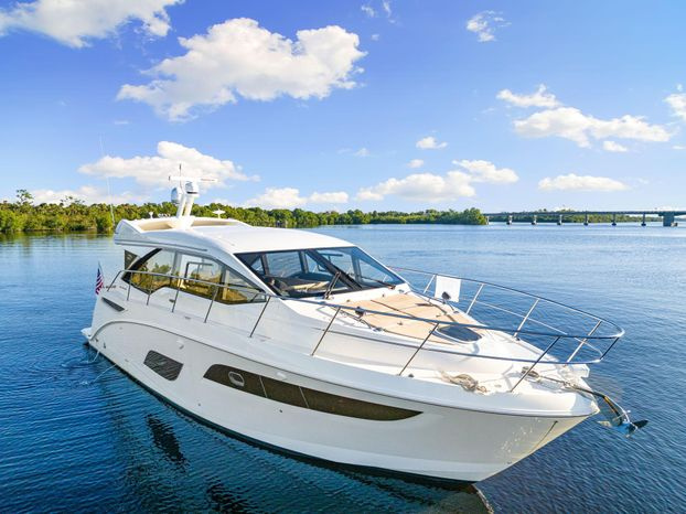 2017 Sea Ray 460 Sundancer - For Sale at Cape Coral, FL 33904 - ID 590717