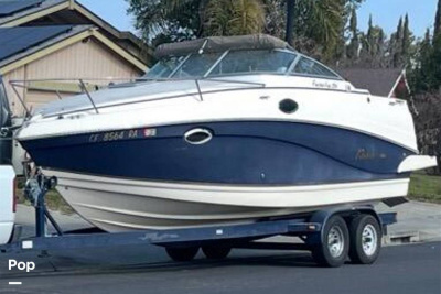2005 Rinker Fiesta Vee 250