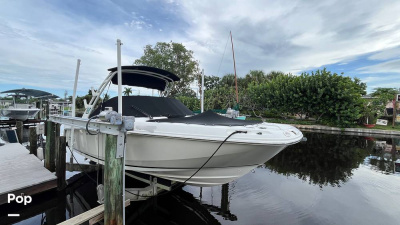 2019 Boston Whaler 230 Vantage