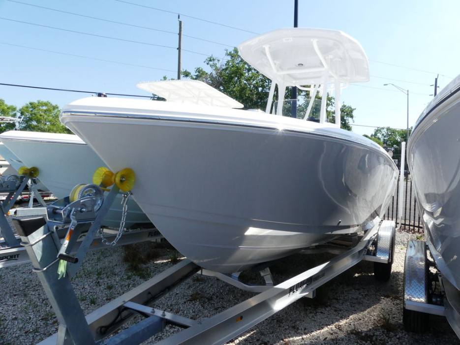 2025 Aquasport AS 2400 CC - For Sale at Bradenton, FL 34208 - ID 575345