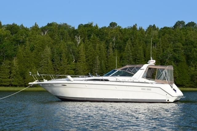 1992 Sea Ray 370 Express Cruiser - For Sale at Mackinaw City, MI 49701 - ID 591164