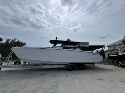 2026 Invincible CATAMARANS