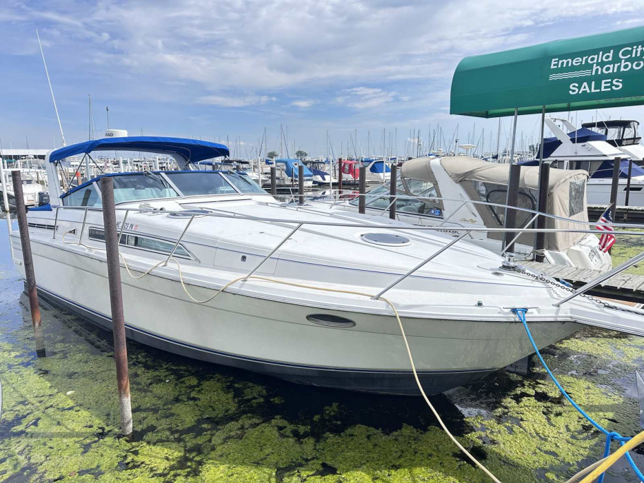 1992 Four Winns 365 Express - For Sale at Saint Clair Shores, MI 48080 - ID 542974