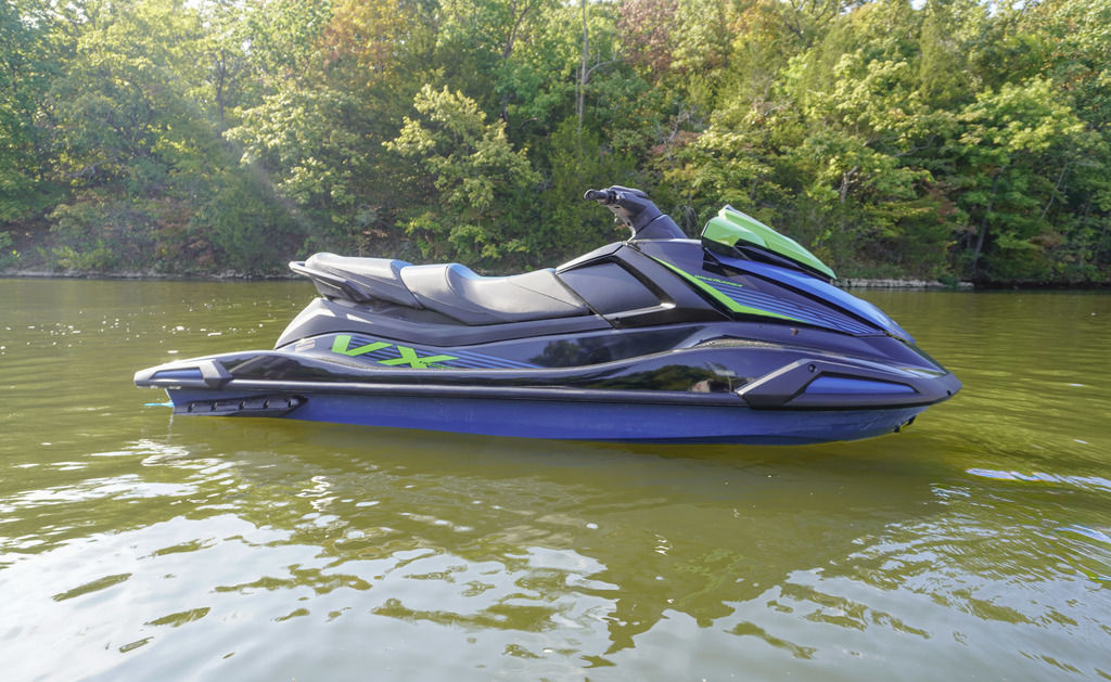 2024 Yamaha VX DELUXE-BLACK/DEEPWATER BLUE - For Sale at Osage Beach, MO 65065 - ID 591429
