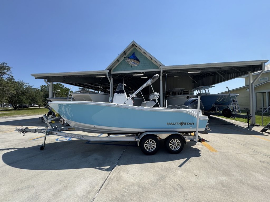 2026 Nautic Star Legacy Series - For Sale at Orange Beach, AL 36561 - ID 591435