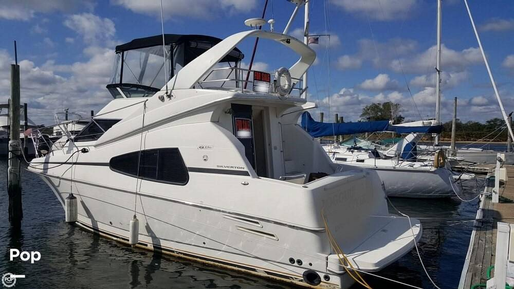 2001 Silverton Sport Bridge 330 - For Sale at Jersey City, NJ 07305 - ID 591495
