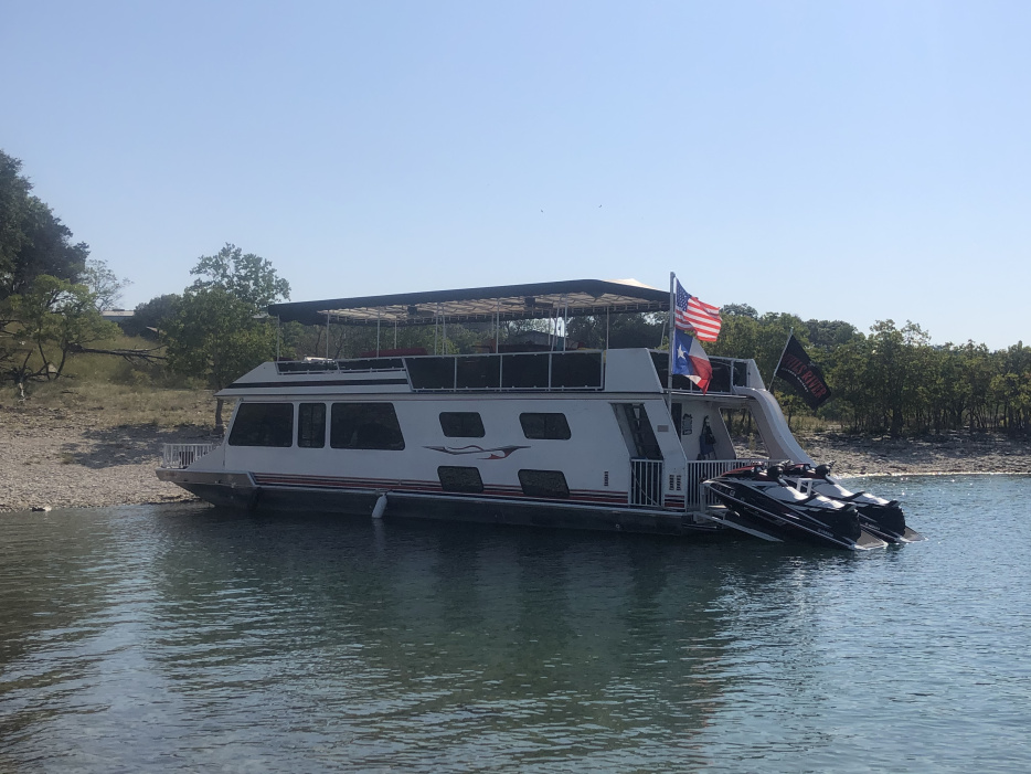 1999 Fun Country 14 x 56 Houseboat - For Sale at Canyon Lake, TX 78130 - ID 591534