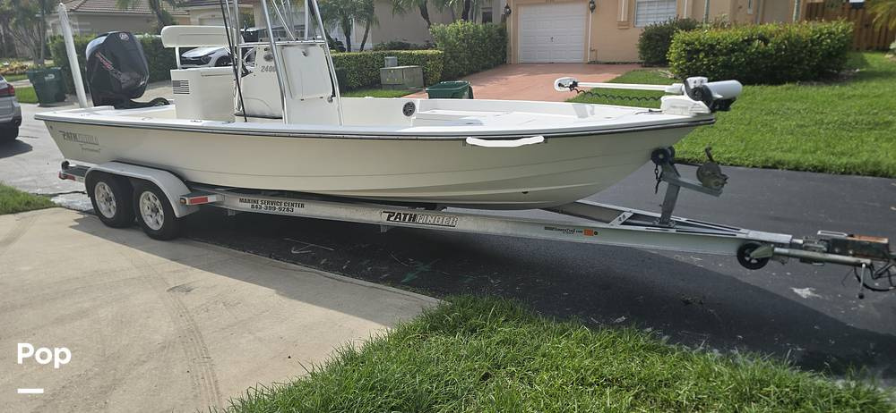 2012 Pathfinder  2400 Tournament - For Sale at Miami, FL 33189 - ID 590671