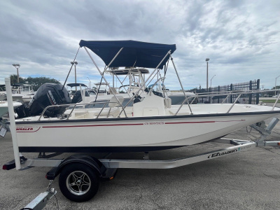 2022 Boston Whaler 170 Montauk
