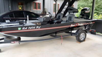 2022 Bass Tracker Classic XL