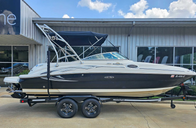 2005 Sea Ray 240 Sundeck