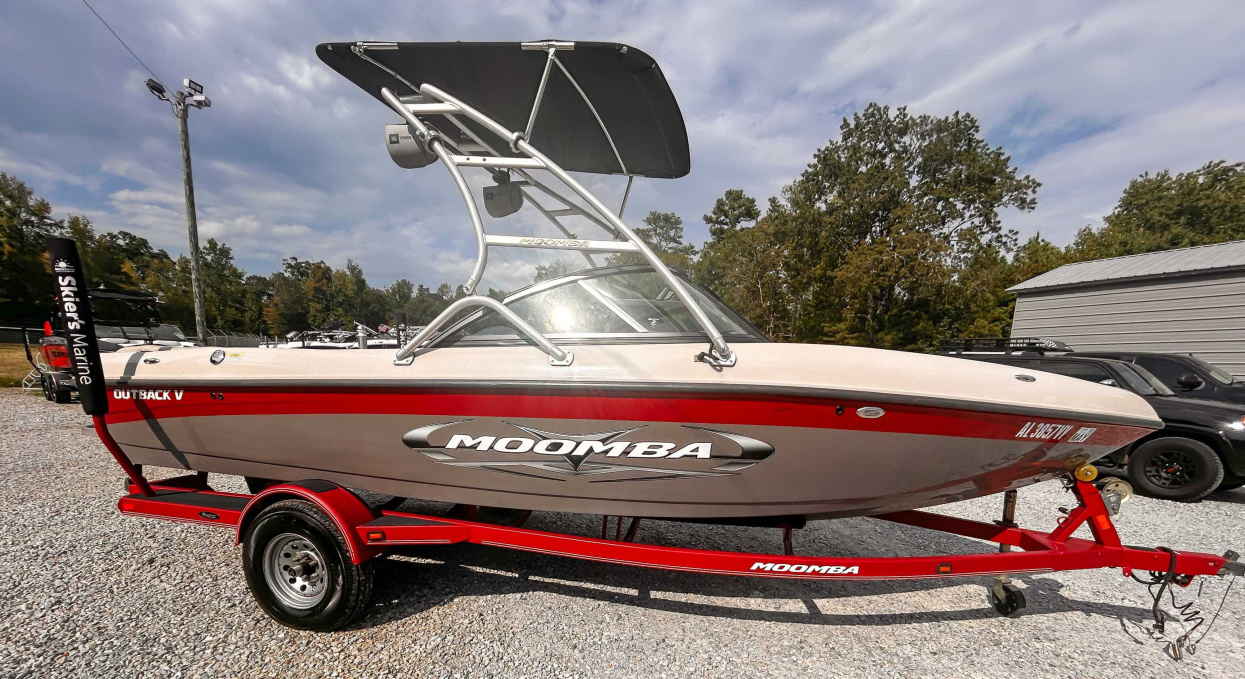 2010 Moomba Outback V - For Sale at Sterrett, AL 35147 - ID 591967