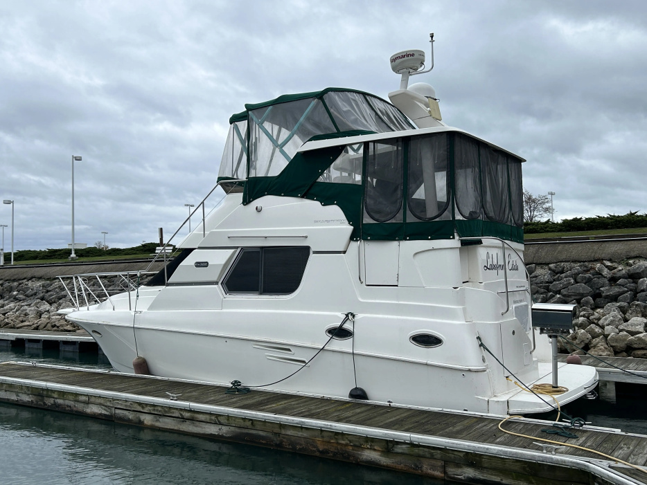 1999 Silverton 322AFTCABIN - For Sale at Winthrop Harbor, IL 60096 - ID 574550