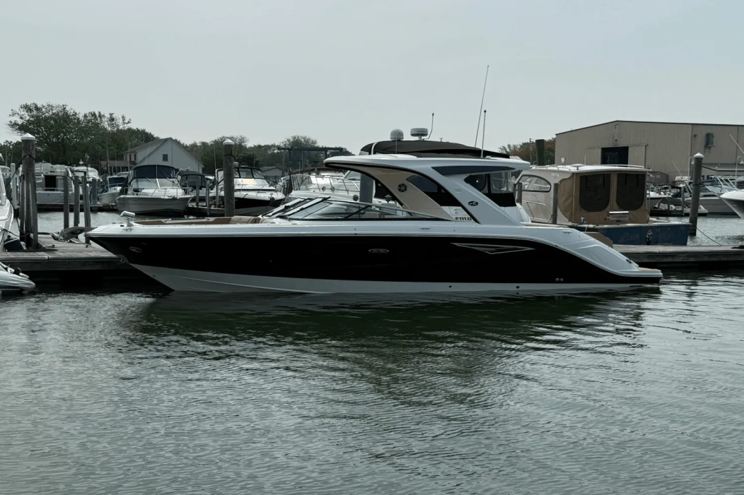 2025 Sea Ray SLX 310 - For Sale at Lakeside Marblehead, OH 43440 - ID 583529