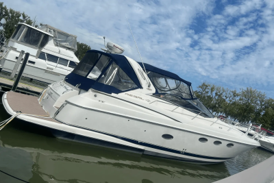 2002 Regal COMMODORE 3860