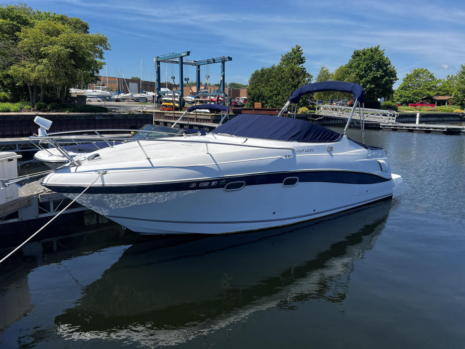 2001 Four Winns 268 VISTA - For Sale at Sturgeon Bay, WI 54235 - ID 555414
