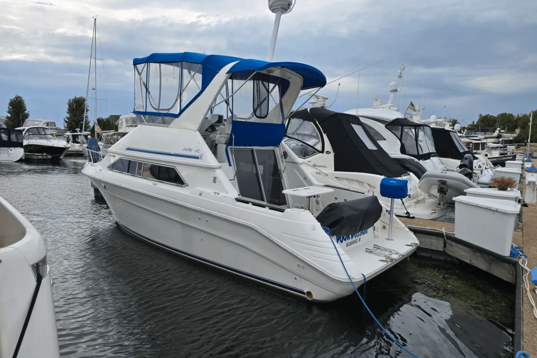 1992 Sea Ray 350 EXPRESS BRIDGE - For Sale at Sturgeon Bay, WI 54235 - ID 591498