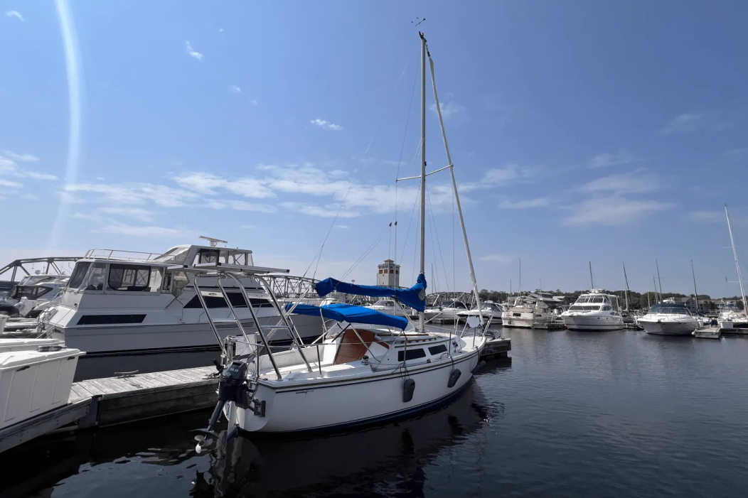 1987 Catalina 25 POP TOP - For Sale at Sturgeon Bay, WI 54235 - ID 583725