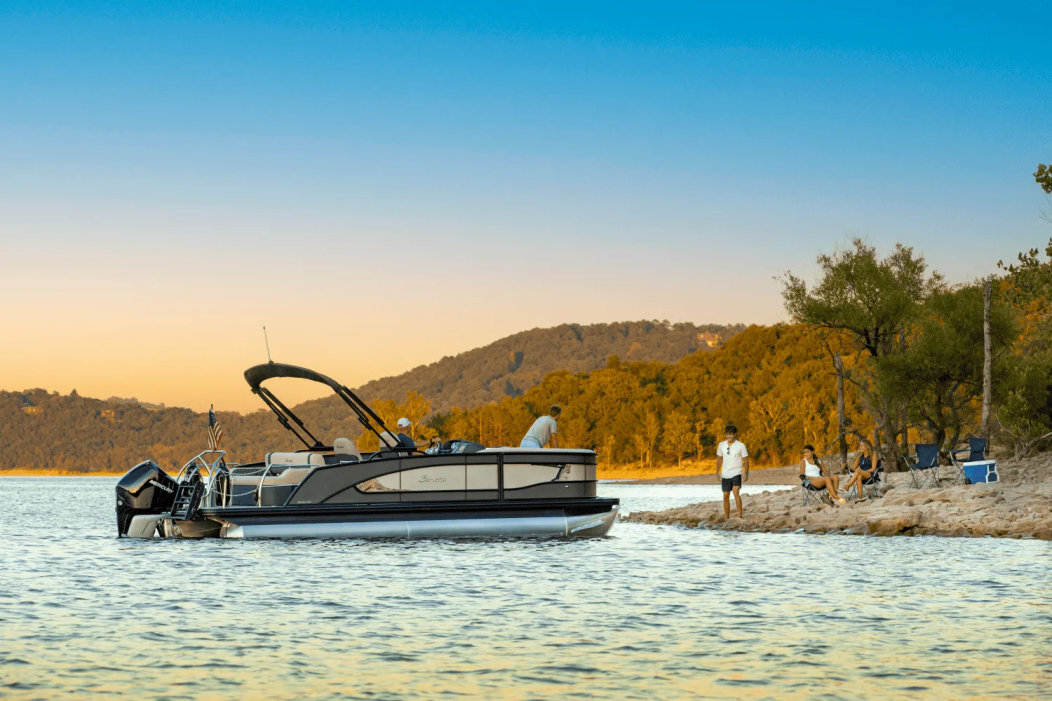 2026 Barletta Lusso 23 UC - For Sale at Oshkosh, WI 54904 - ID 591690