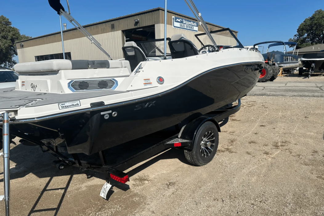 2025 Starcraft 210SVX IO - For Sale at Oshkosh, WI 54904 - ID 585722