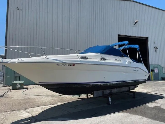 1996 Sea Ray 270 SUNDANCER - For Sale at Pewaukee, WI 53072 - ID 588168