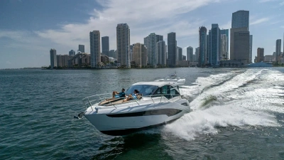 2025 Galeon 425 HTS