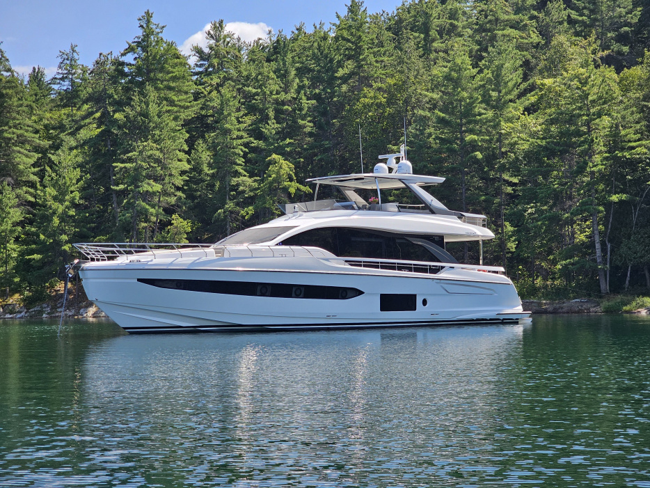 2023 Azimut 78 FLY - For Sale at Grand Haven, MI 49417 - ID 587204