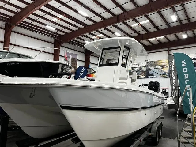 2023 World Cat 235CC - For Sale at Harrison Township, MI 48045 - ID 570919