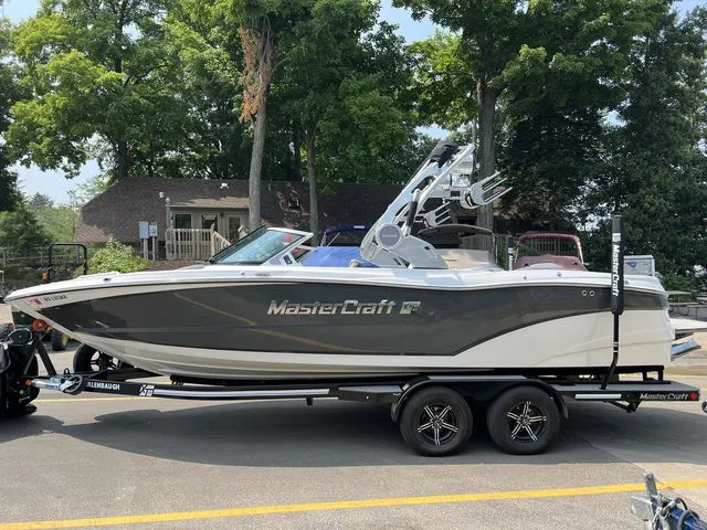 2019 Mastercraft XT23 - For Sale at Antioch, IL 60002 - ID 574769