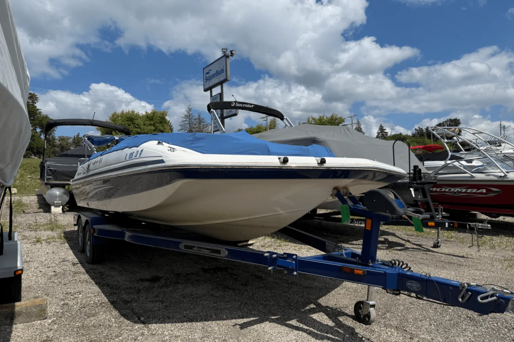 2011 Hurricane SUN DECK SPORT 201 - For Sale at Antioch, IL 60002 - ID 590206