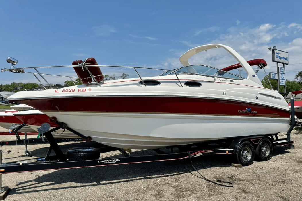 2005 Chaparral 260 SIGNATURE - For Sale at Antioch, IL 60002 - ID 585124