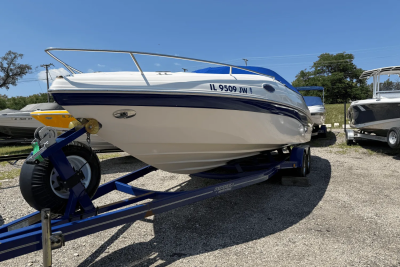 2004 Rinker 232CC