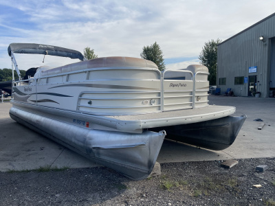 2008 Godfrey 240 RE AP