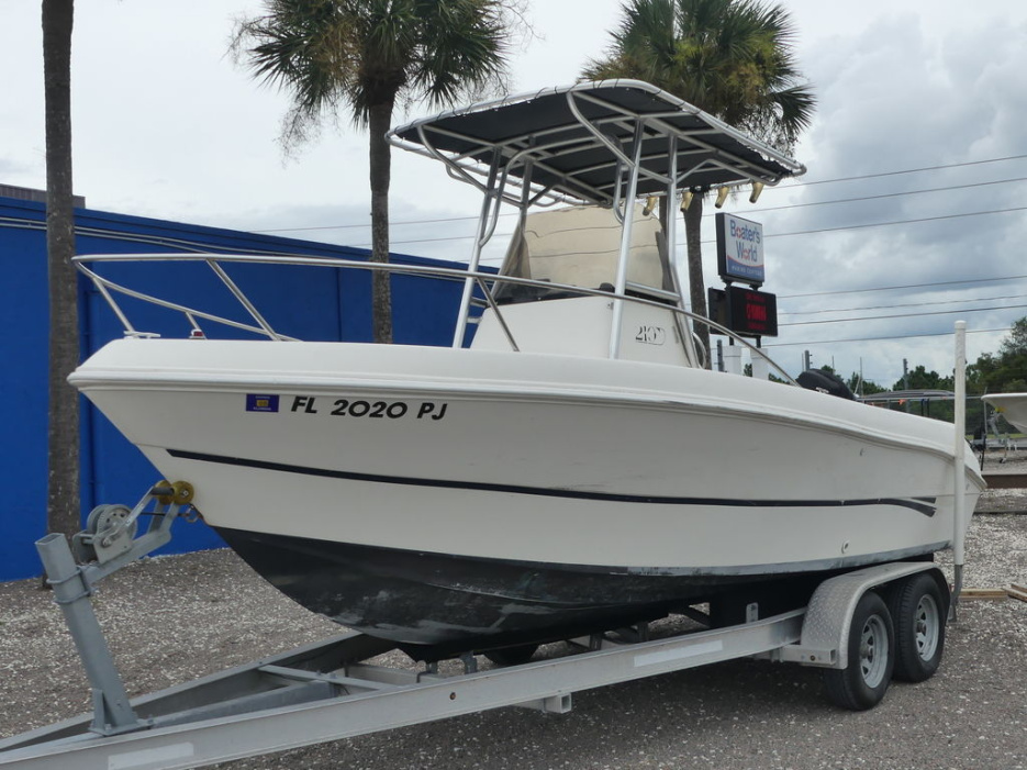 2000 Caravelle 210 center console - For Sale at Lake Placid, FL 33852 - ID 590813