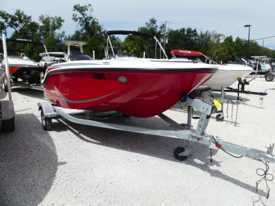 2013 Bayliner M15