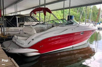 2008 Crownline 270 CR