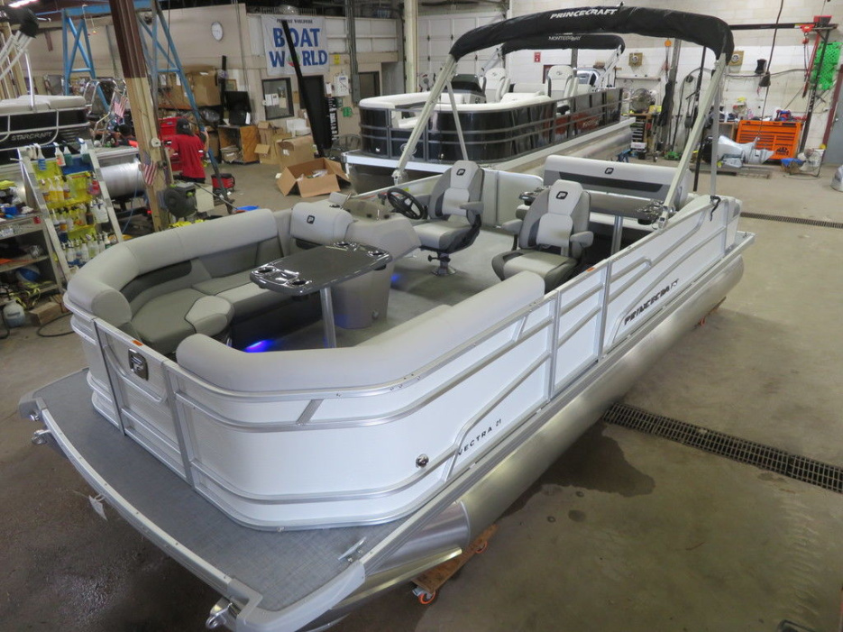 2025 Princecraft Vectra 21 RL Swingback SS Pontoon & Mercury 4-Stroke EFI - For Sale at Cedar, MN 55011 - ID 592465
